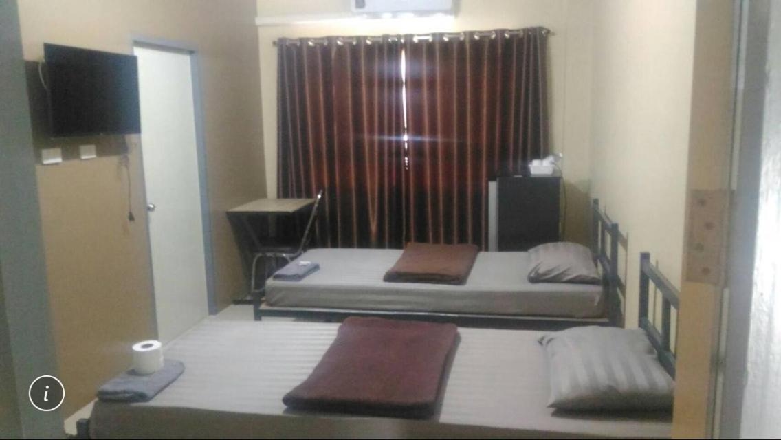 Hotel Kim Casa Nakhon Sawan Esterno foto